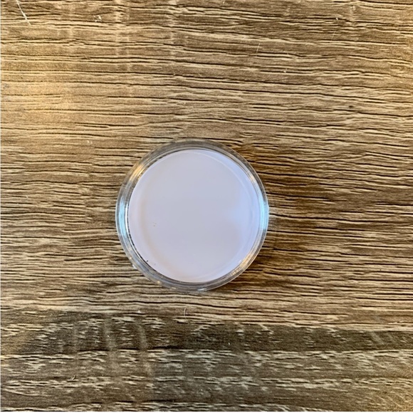 Ione Amiibo coin card Animal Crossing New Horizons ACNH - Picture 2 of 3